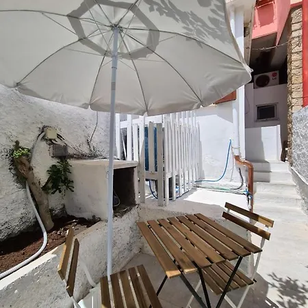 Mini Casa Per Brevi Soggiorni - Rione Due Strade لا ماداّلينا
